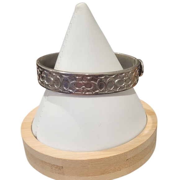 Coach Silver Toned Hinged Bangle Logo Bracelet - Picture 1 of 7